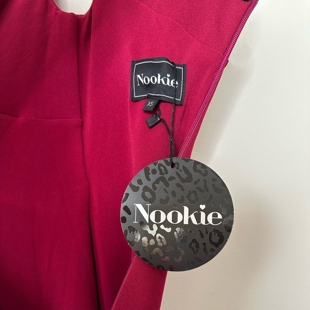NOOKIE Dolly midi off the shoulder dress in ruby XS NWT - Picture 4 of 10